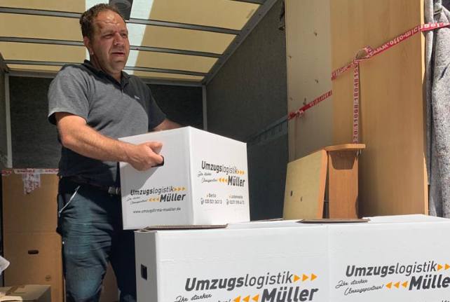 Studentenumzug das richtige Fahrzeug inkl. erfahrenen Fahrer Aschaffenburg